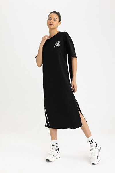 DeFacto NBA Los Angeles Lakers Oversize Kısa Kollu Pike Midi Elbise B9962AX24SM