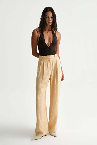 Açelya Okcu Premium Rovena Double Pleated Detailed Woven Trousers