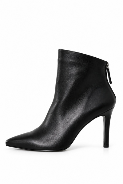 5in1Canpolat Black Back Zipper Pointed Toe Boots 25408