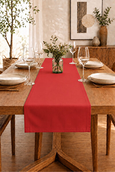 desenizmir American Service, Red Square Runner, Christmas Table, Christmas