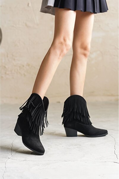 MODAADAM Women's Pesus Tassel Detail Short Heels Black Suede K - Black