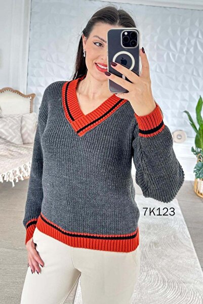 İnce Topuk V-Neck Knitwear Blouse 7K123
