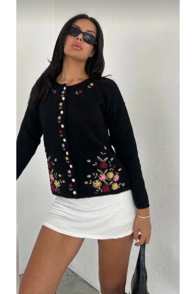 VIORA FASHION سترة تريكو مطرزة بأزرار