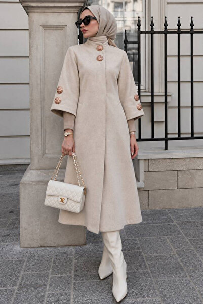 Neva Style Gold Düğme Detaylı Angora Bej Tesettür Kap 63070BEJ