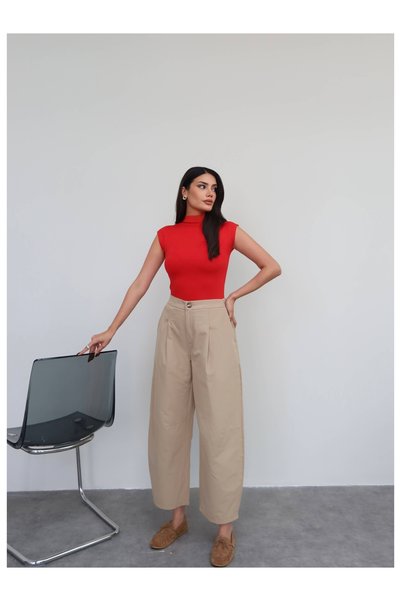 ESRAHELVACI Pleated Balloon Cut Pants