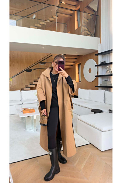 Özge Özgenç Premium Kolu Düğmeli Aksesuar Detaylı Trençkot