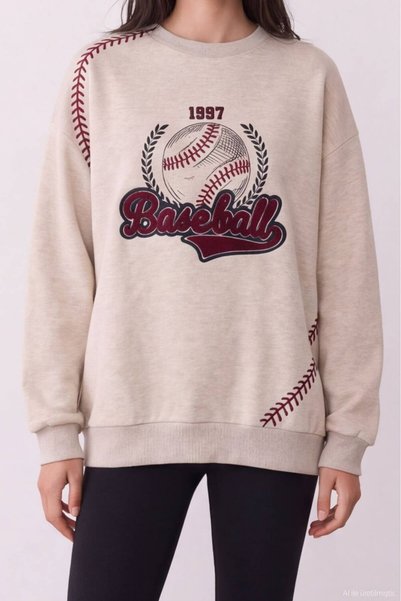 Quzu Baskı Nakış Detaylı Sweatshirt