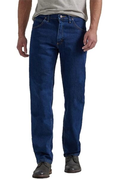 Wrangler Authentics جينز كلاسيكي للرجال بخمسة جيوب وقصة عادية مرنة