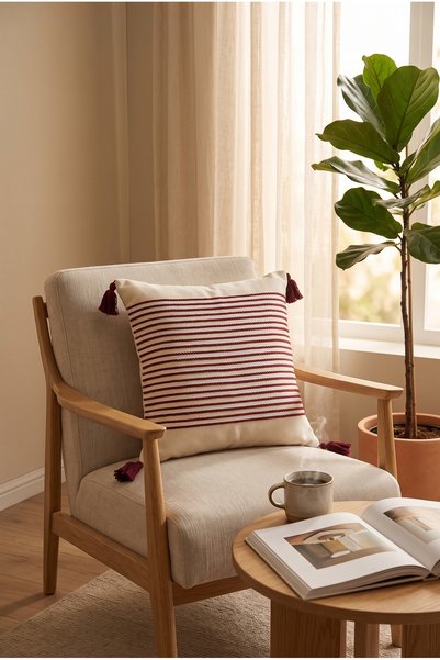 Lux Touch Husă de pernă pătrată cu textură violetă |   Husă decorativă modernă cu detalii de ciucuri |   45 x 45 cm