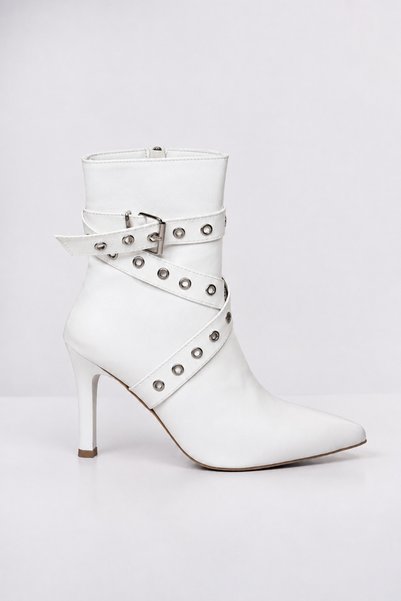 KIEER Gia - White Pointed Toe Belt Detailed Thin Heeled Women's Boots