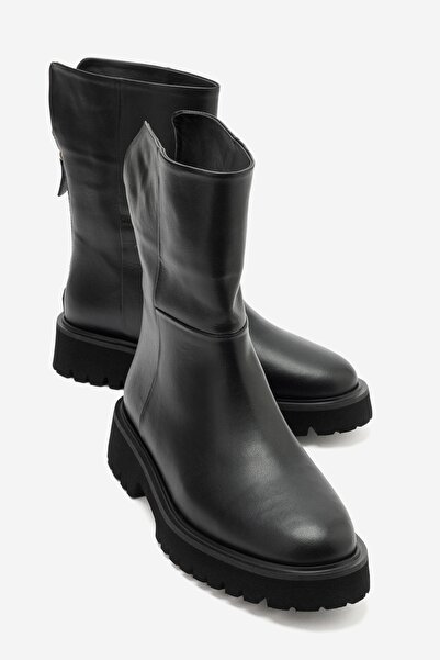 LuviShoes ALDEN Siyah Hakiki Deri Arkadan Fermuarlı Kadın Bot