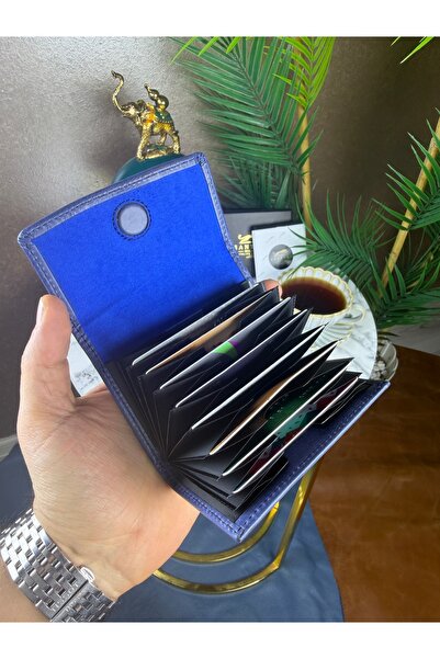 Milena Unisex Premium Hakiki Deri Minimalist Mıknatıslı Cüzdan – Kadın Erkek 12 Kart Bölmeli, Kompakt Tasarım 10,7 x 8 cm