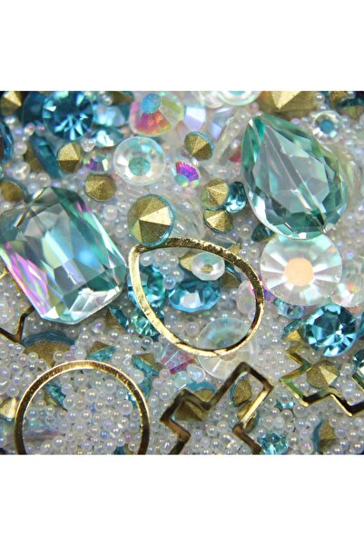 Tienda MIX OF TURQUOISE FACETED CRYSTALS AND NAIL ORNAMENTS