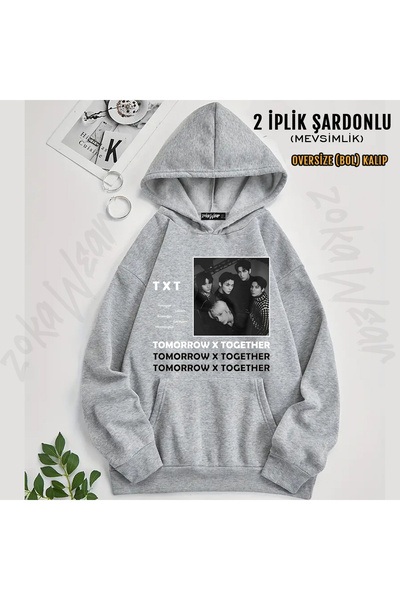 ZOKAWEAR سويت شيرت بقلنسوة مطبوع عليه Band Txt Tomorrow X Together