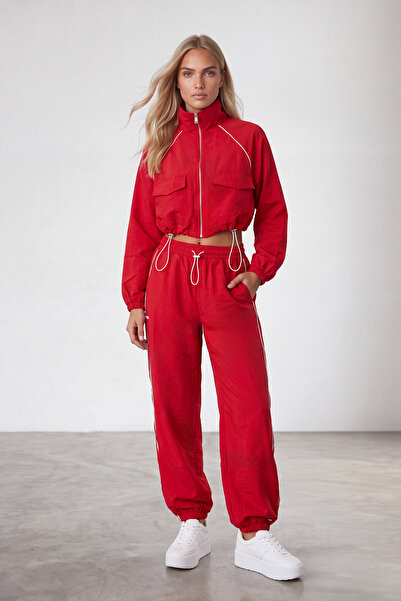Trend Alaçatı Stili Women's Red Piping Detailed Suit with Zipper on the Front...