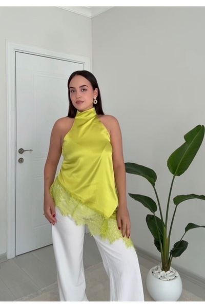 Neon Bluz