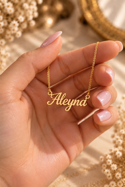 Aleyna İsimli 925 Ayar Gümüş Üzeri Altın Kaplama Kolye