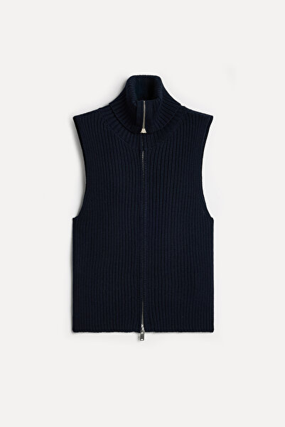 Mudo Women's Navy Blue High-Neck Cardigan