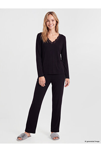 LC Waikiki Esvab • Modern & Distinctive V Planting Lace Women's Pajama Set