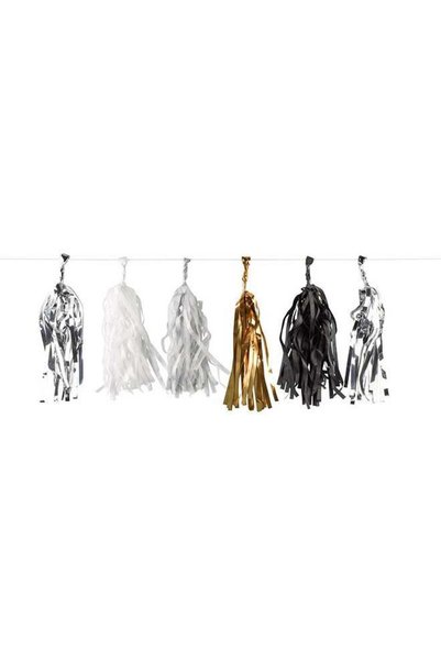 Generic Golden Wishes Tassel Garland