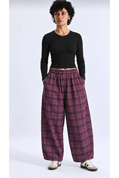 ROSE ARYA Plum plaid loose cut balloon pants with elastic waist