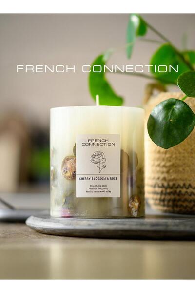 Generic Botanical Infused Cherry Blossom & Rose Candle 660G