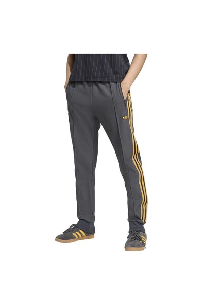 adidas Ανδρικό Παντελόνι Φόρμας Μάντσεστερ Γιουνάιτεντ με Σχέδιο Εικόνων Περι...