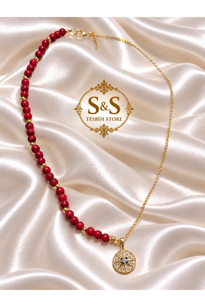 Kırmızı Sıkma Mercan Taşlı Gold Detaylı Kolye