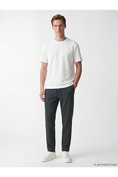 LC Waikiki Rmz Gi̇yi̇m Farkiyla Standard Fit Men's Sweatpants