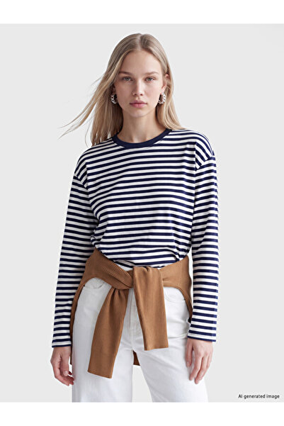 LC Waikiki Rmz Gi̇yi̇m Farkiyla Striped 100% Cotton Loose Fit Women's T-Shirt