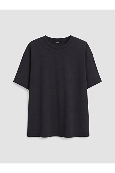 LC Waikiki Zero Roba Collar Men's T-Shirt from Uzg Store for Style Enthusiasts