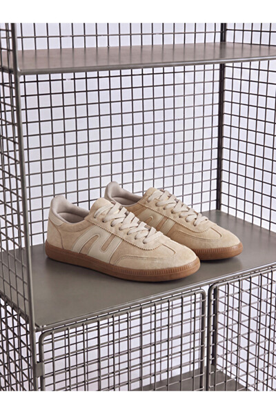 LC Waikiki Esvab • Modern & Distinctive Women's Suede Sneakers