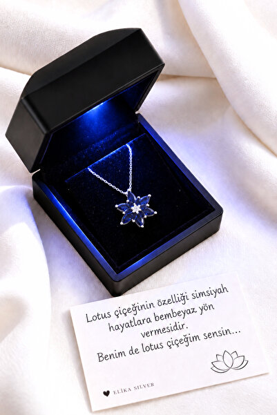 Elika Silver 925 Ayar Gümüş Işıklı Kutuda Renkli Lotus Çiçeği Kolye