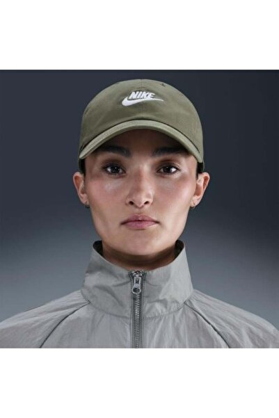 Nike قبعة لايف ستايل للجنسين _ FB5368-222 - مقاس M/L