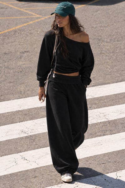 Ecr Tek Omuz Asimetrik Yaka Düşük Omuzlu Oversize Crop Kadın Sweatshirt