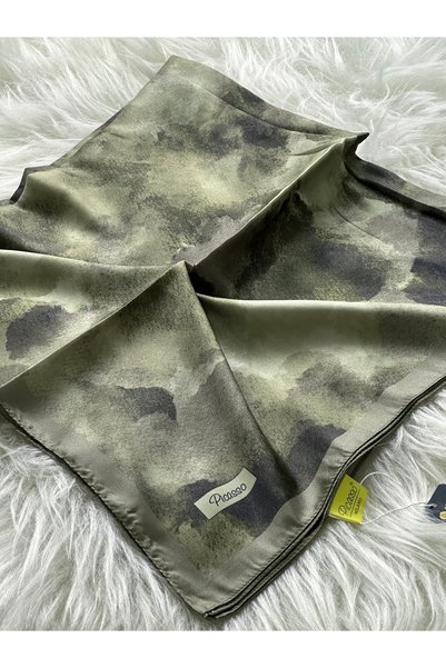 Picasso Bulut desen 90x90 cm kolay şekil alan tok duruşlu kristal eşarp