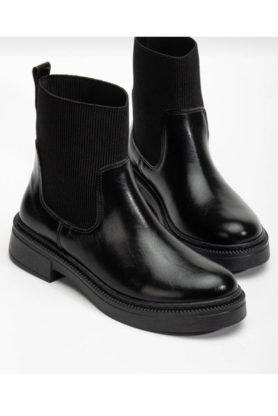 Endless Rubber Sole Boots with Elastic