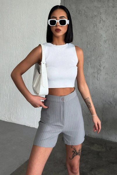 Ethab Ticaret Glb-Stl41414 High-Waisted Crepe Stretch Striped Shorts That Off...
