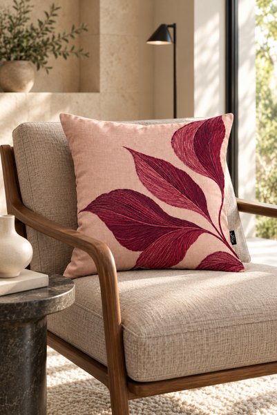 MUN HOME Ruby Digital Printed 1 Piece Embroidery-Look Throw Pillow Cover Fuchsia Powder Colored Floral Pattern Decorative Throw Pillow Cover Double Sided with Hidden Zipper