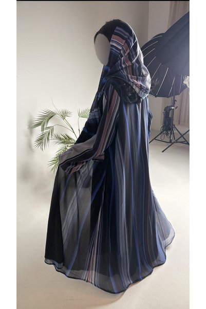 OZA Women’s Multicolor Striped Abaya – Navy, Blue & Mauve