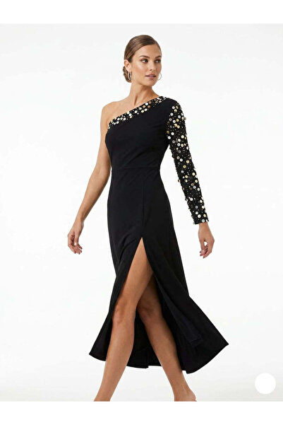 Bellissima Black One-Shoulder Sleeve Gown