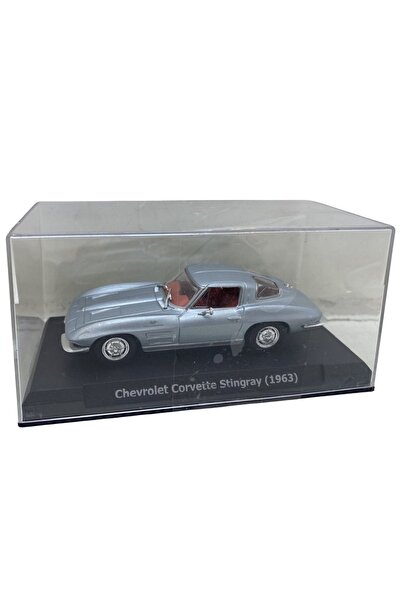 JPT 1963 Chevrolet Corvette Stingray C2 Coupe 1:43