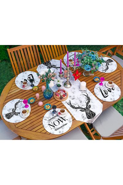 Realhomes Set Supla Runner cu design special de 6+1 piese pe podea de marmură
