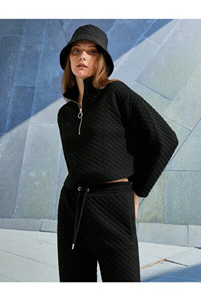 Koton Gestepptes Langarm-Sweatshirt mit Reißverschlusskragen