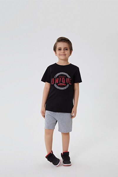 Lee Cooper تي شيرت كايدن للأولاد باللون الأسود 212 LCB 242007