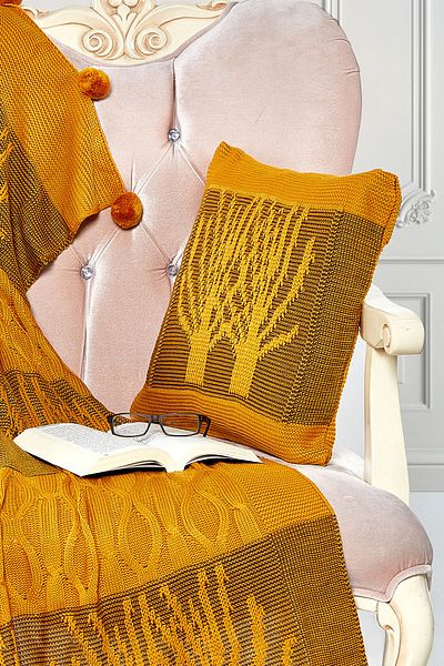 Evlen Home Collection Pompom Knitwear TV Blanket and Throw Pillow Set Wood Mustard
