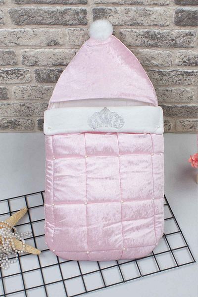Modakids Pink Velvet Quilted Baby Swaddle with Queen Crown