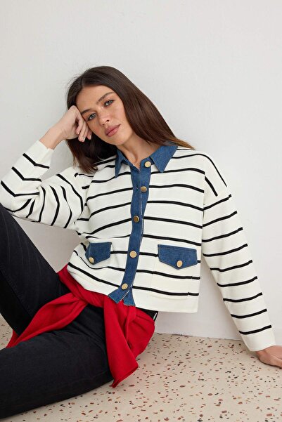 Trendyol Collection كارديجان تريكو بياقة قميص وتفاصيل جيوب من الدنيم متعدد ال...