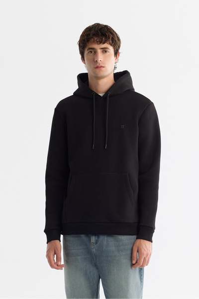 Avva Men's Black Hooded 3 Thread Ruched Regular Fit Sweatshirt B001103
