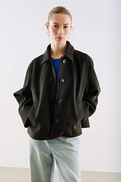 Manuka Premium Flat-Collar Coat Black
